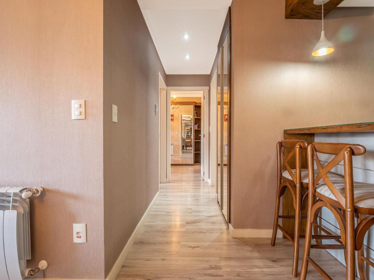 280 Metros, Rua Coberta - Centro - Vale Hortensias 204 Ii Apartamento Gramado